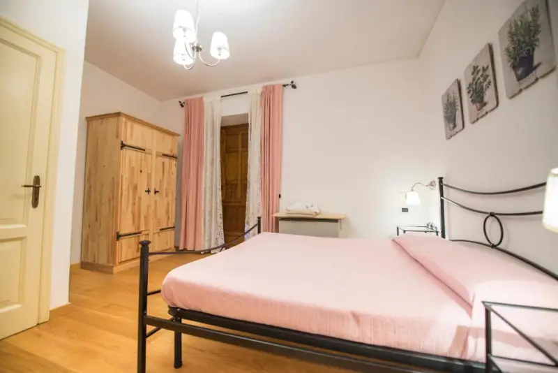 Double or Twin Room with Bathroom